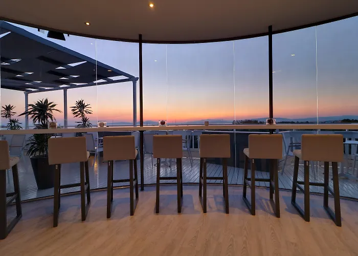 Palace Hotel Glyfada Atene